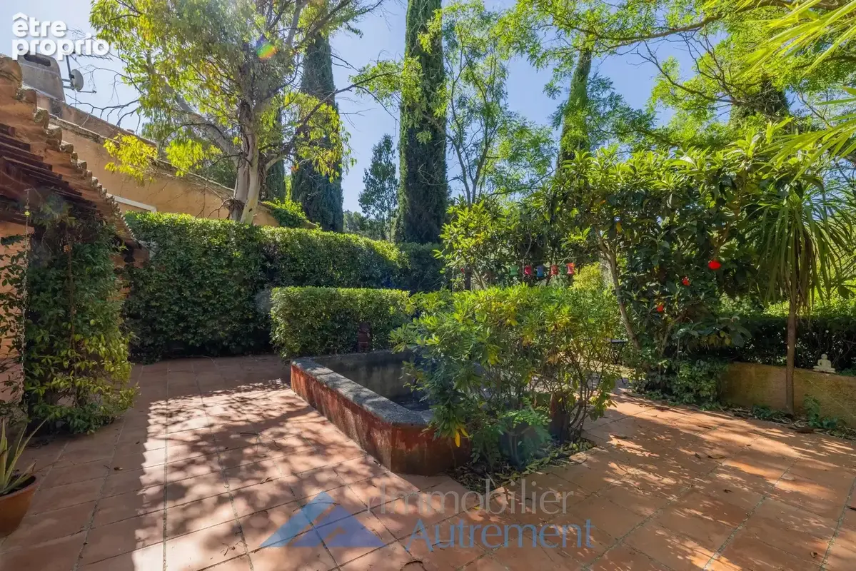 Villa provençale avec piscine à Beaurecueil - photo 4