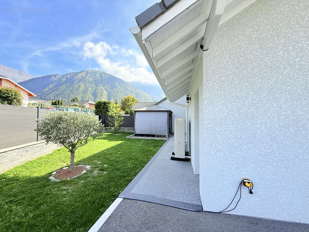 Maison à LA CHAMBRE