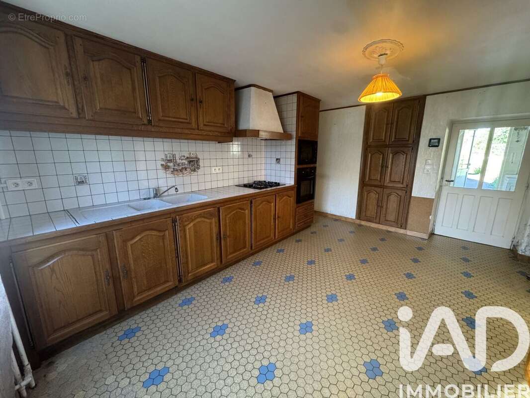 Photo 5 - Maison à VERRUE