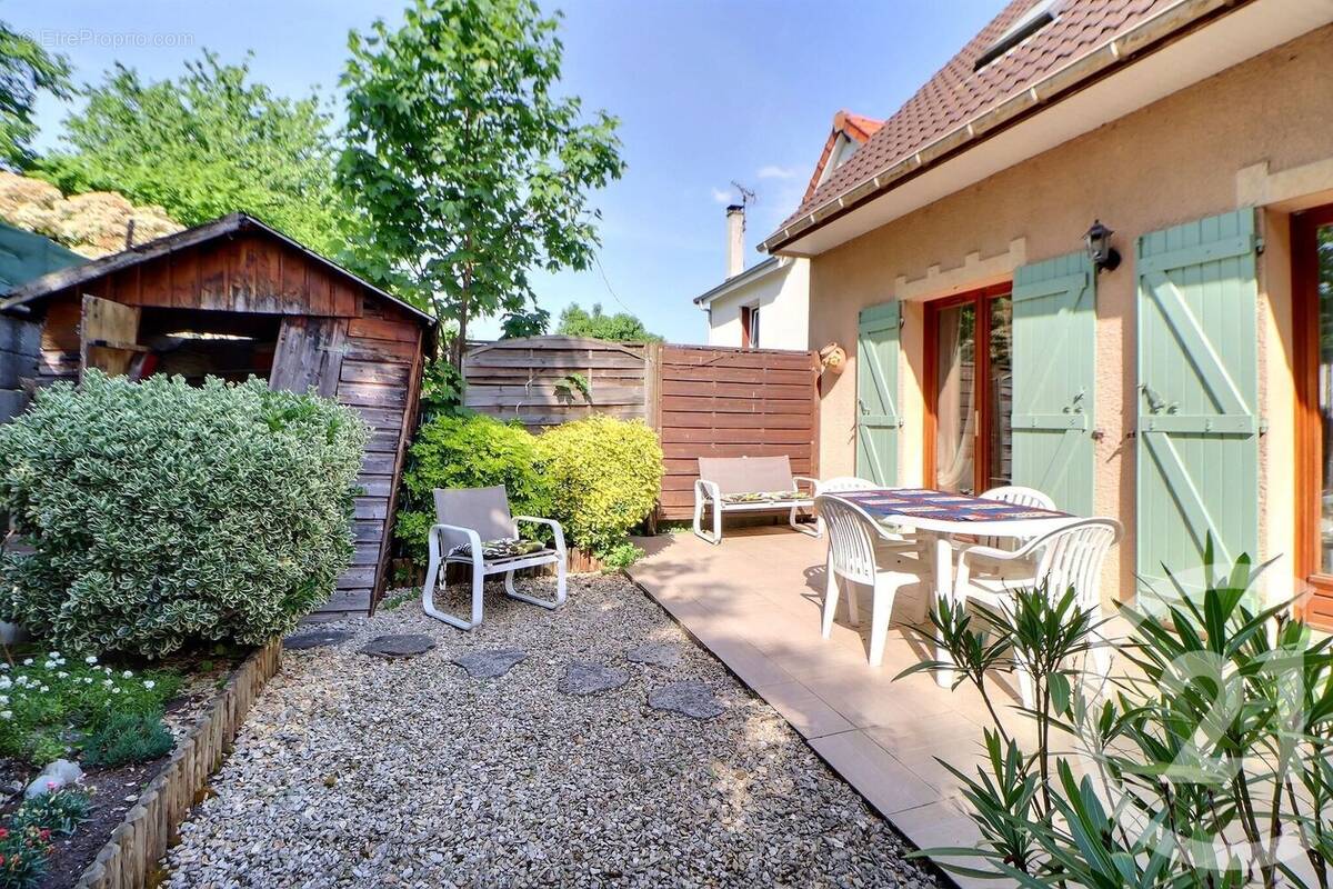 Maison à AULNAY-SOUS-BOIS