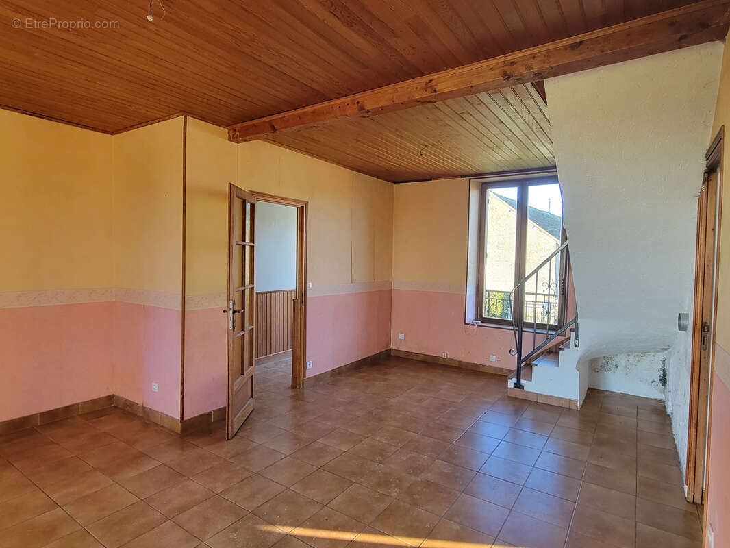 Maison à SOISY-BOUY