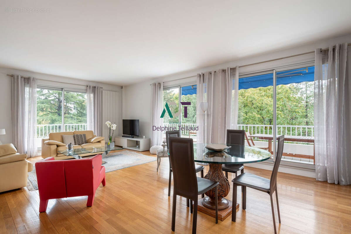Appartement à MEYLAN