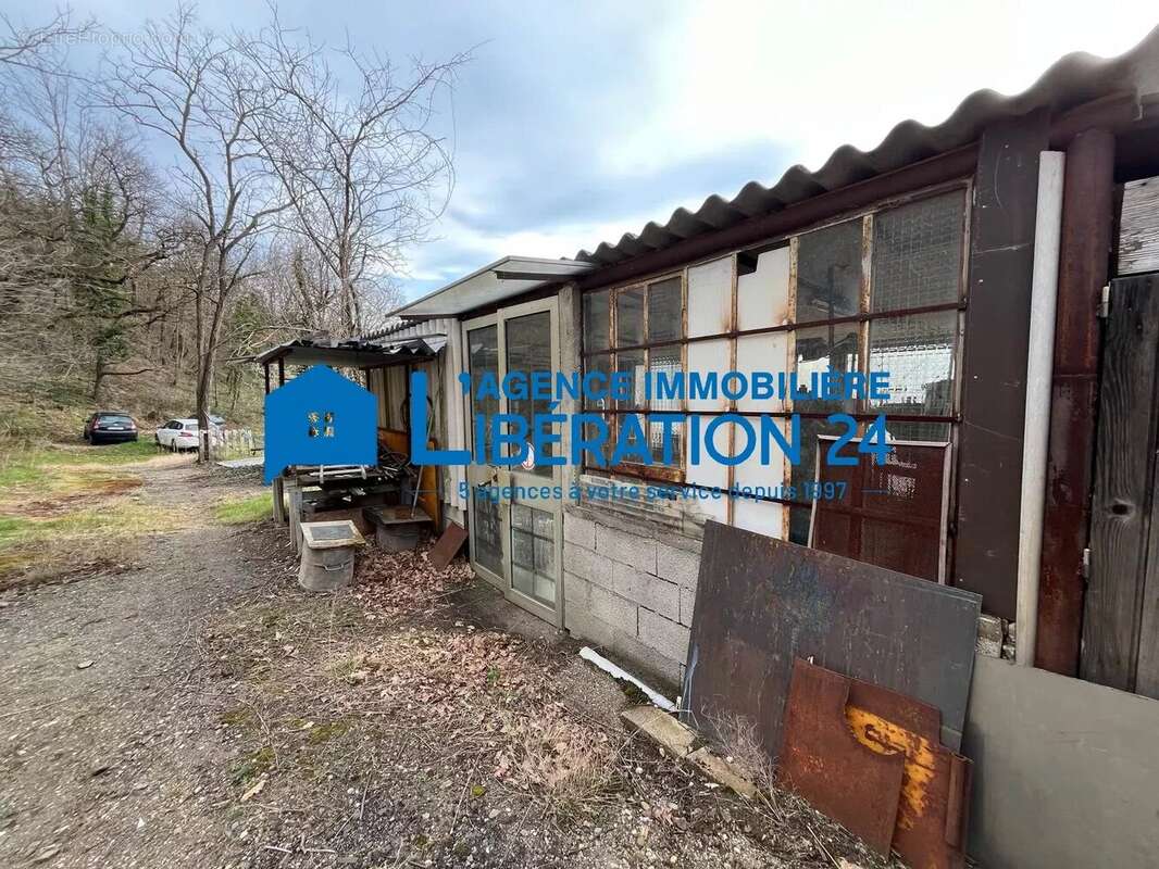 Maison à CHATEAUNEUF