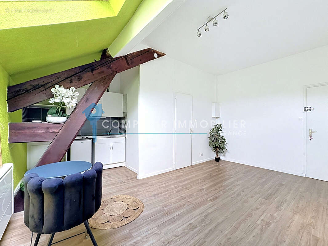 Appartement à VAULNAVEYS-LE-HAUT