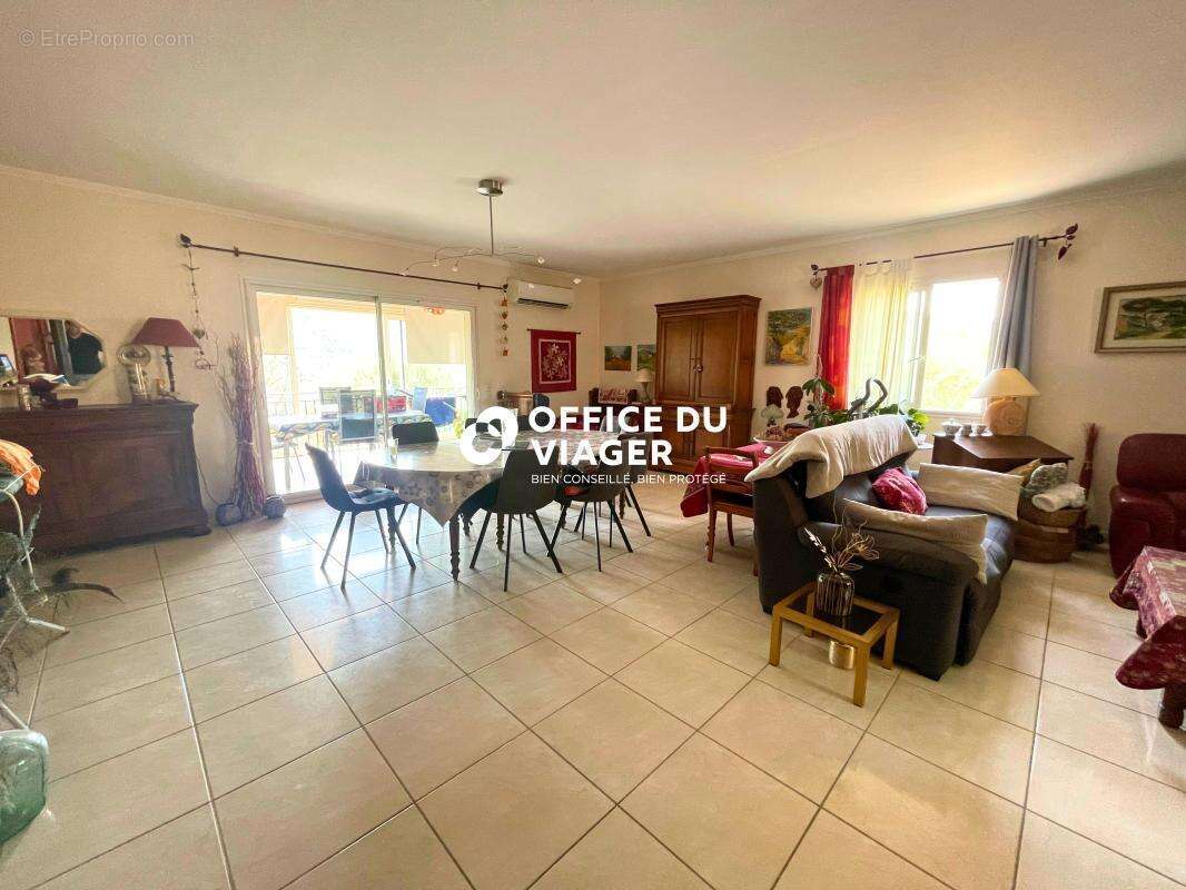 Maison - 5 pièces - 180,50 m² - photo 3