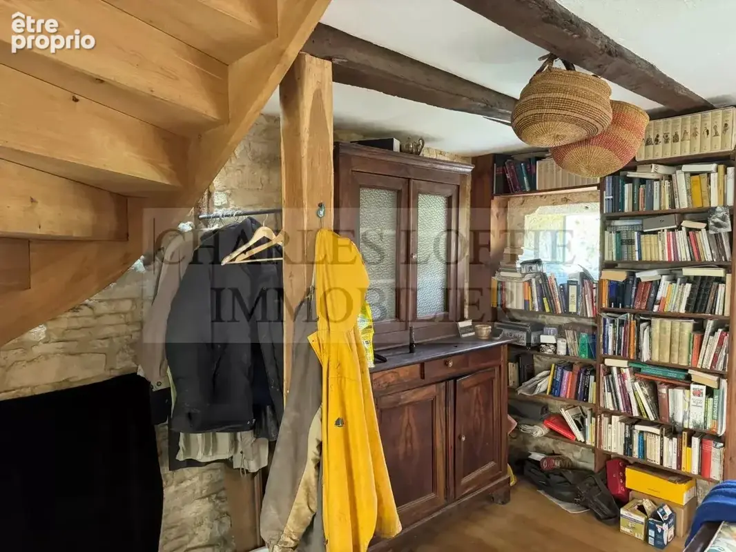 Charmante maison de village en pierre avec terrain arboré de 2400 m² - photo 14