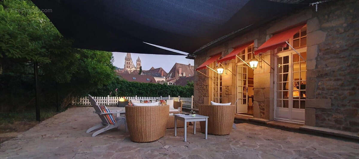 Maison à AUTUN