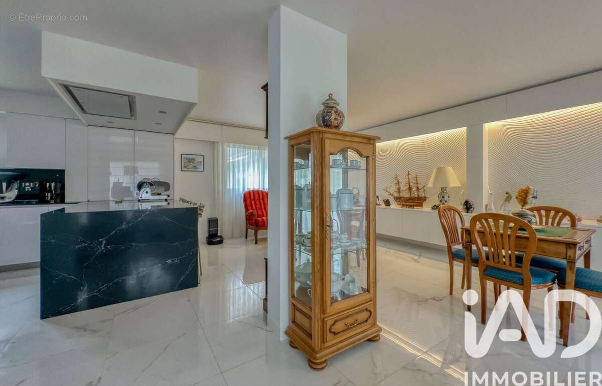 Photo 3 - Appartement à COMPIEGNE