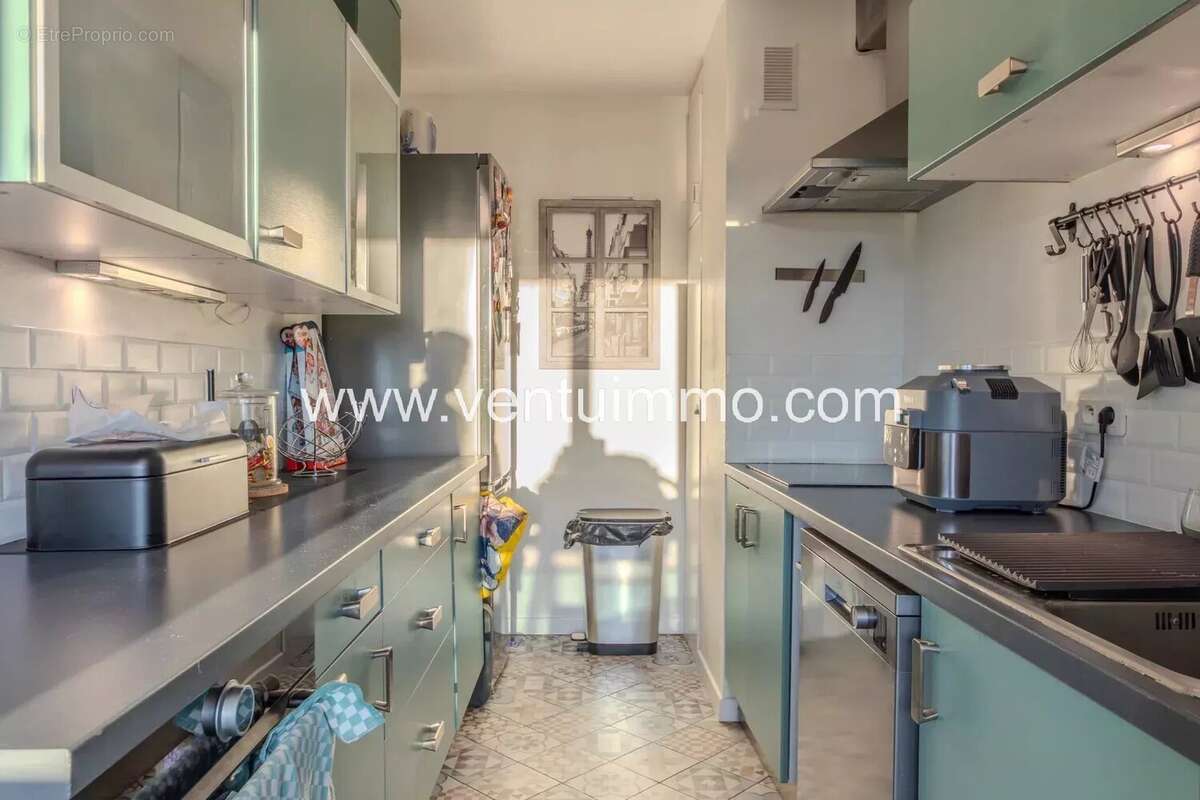 Appartement à LE CANNET