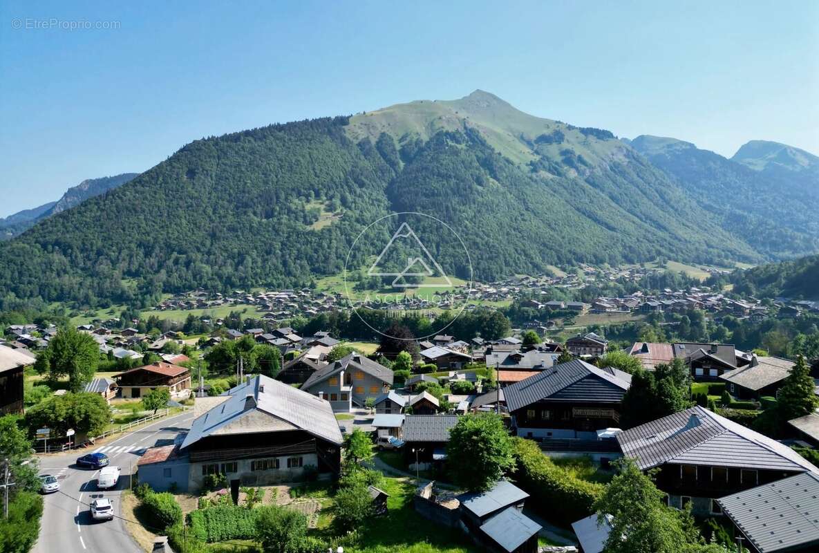 Superbe chalet neuf 4 chambres à proximité du centre de Morzine - photo 2