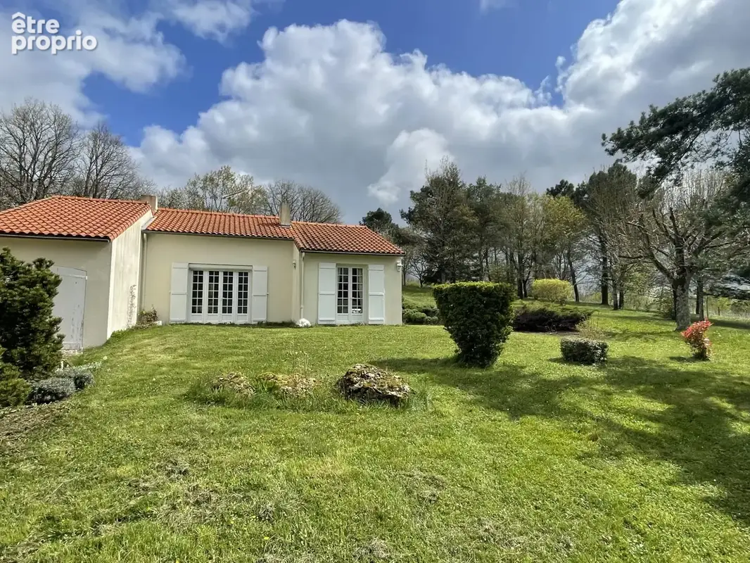 Maison à BELLEFONDS