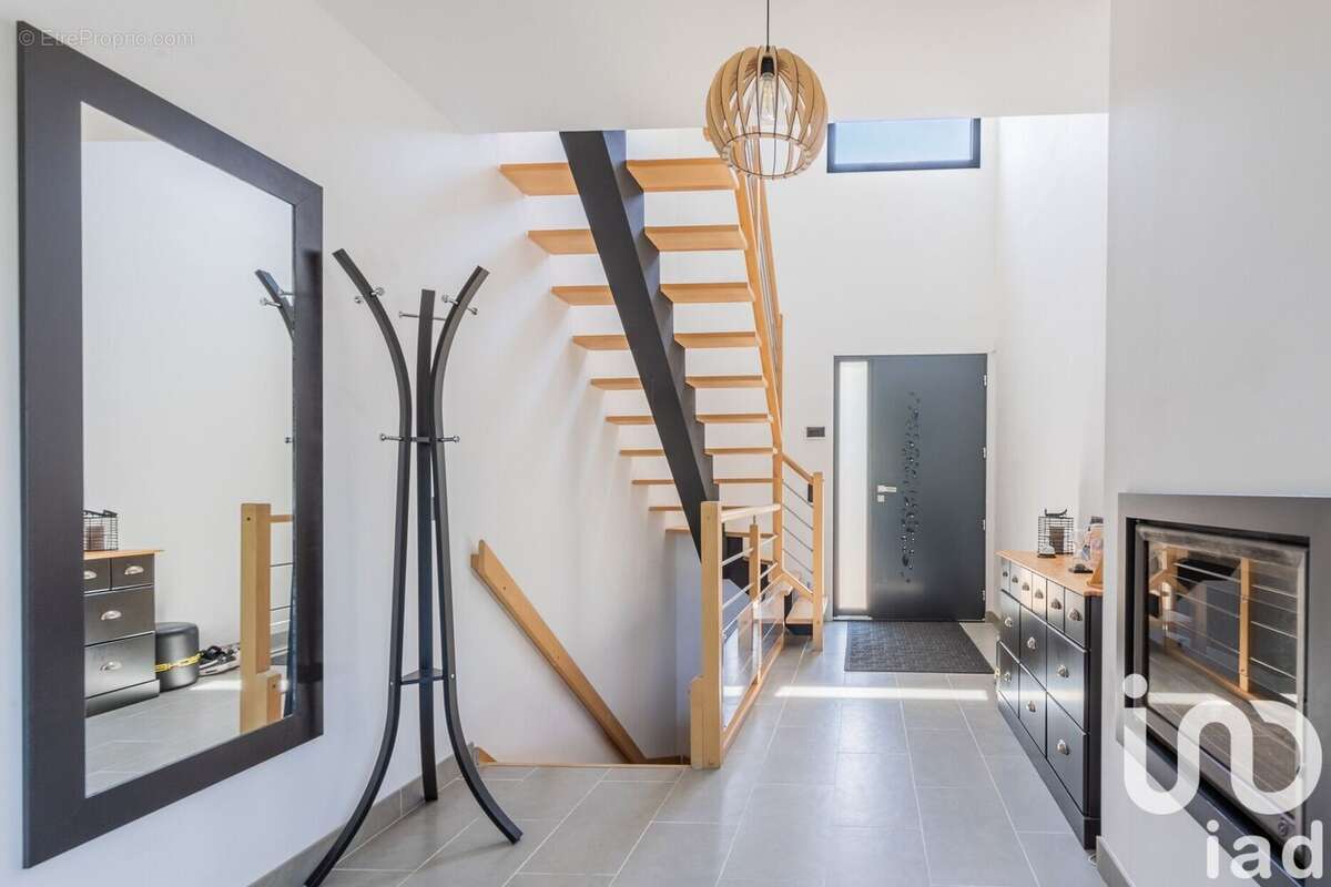 Photo 2 - Maison à BREUILLET