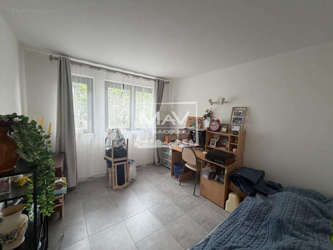 Appartement 73 m² à Tourcoing  - photo 9
