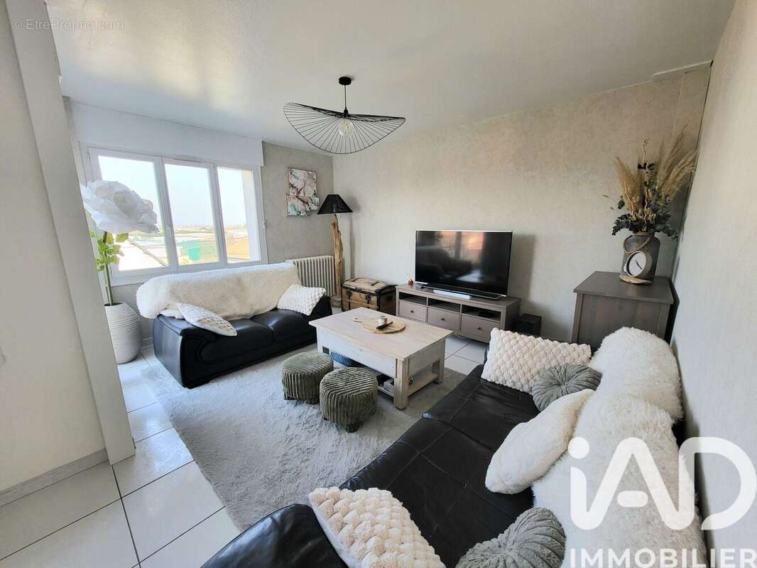 Photo 7 - Maison à SAINT-JUST-SAINT-RAMBERT