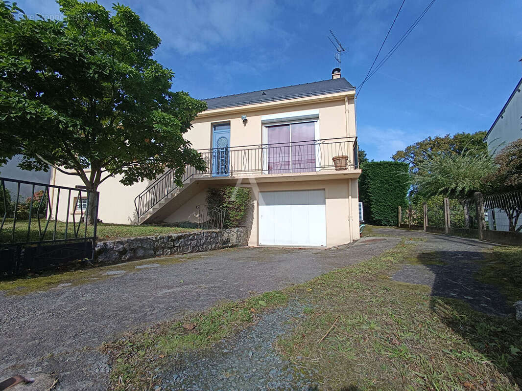 Maison à NOZAY