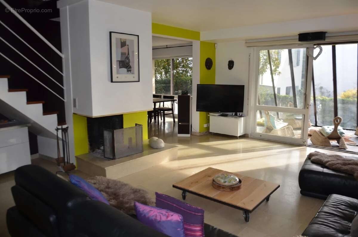 Maison à CHAMPIGNY-SUR-MARNE