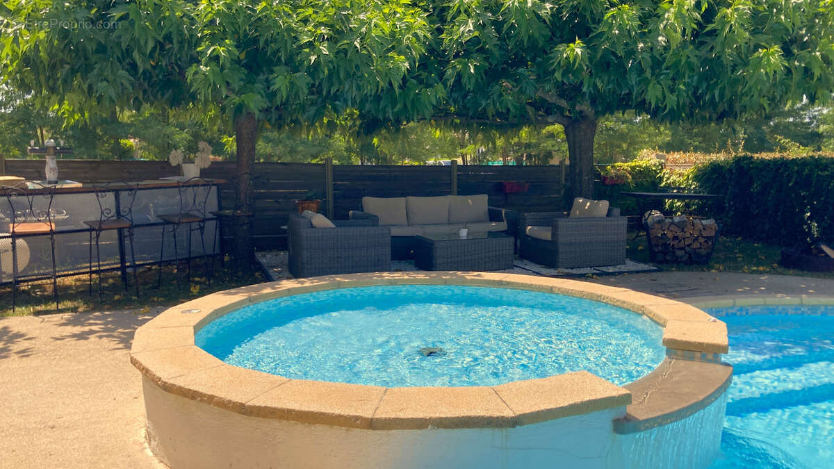 Maison à SAINT-BAUZILLE-DE-PUTOIS