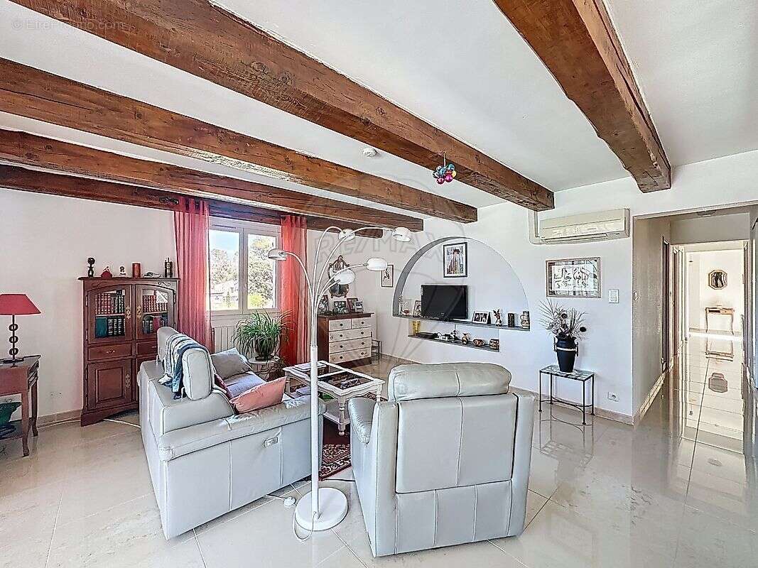 Maison à BOISSET-ET-GAUJAC