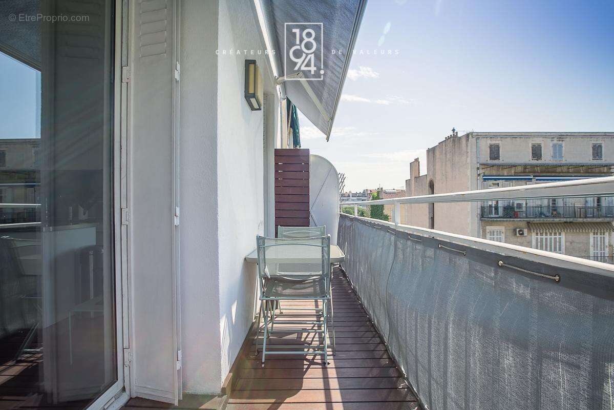 Appartement à MARSEILLE-8E