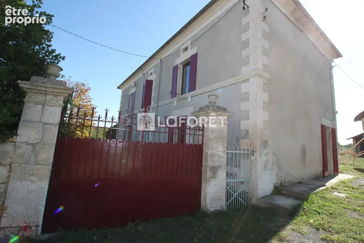 Maison à CHAPDEUIL