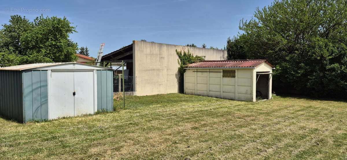 Maison à DOMERAT
