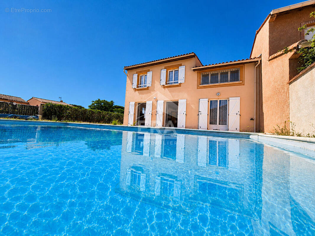 Maison à SAINT-CYPRIEN