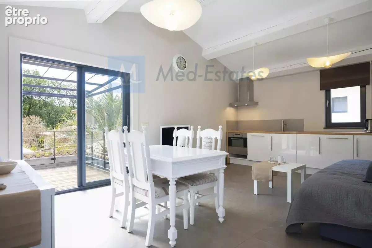 Grimaud - Appartement d'exception avec piscine au pied du village de grimaud - photo 3