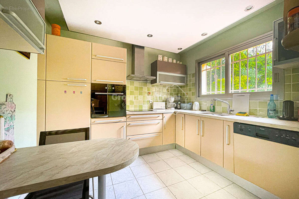 Maison à MANDELIEU-LA-NAPOULE