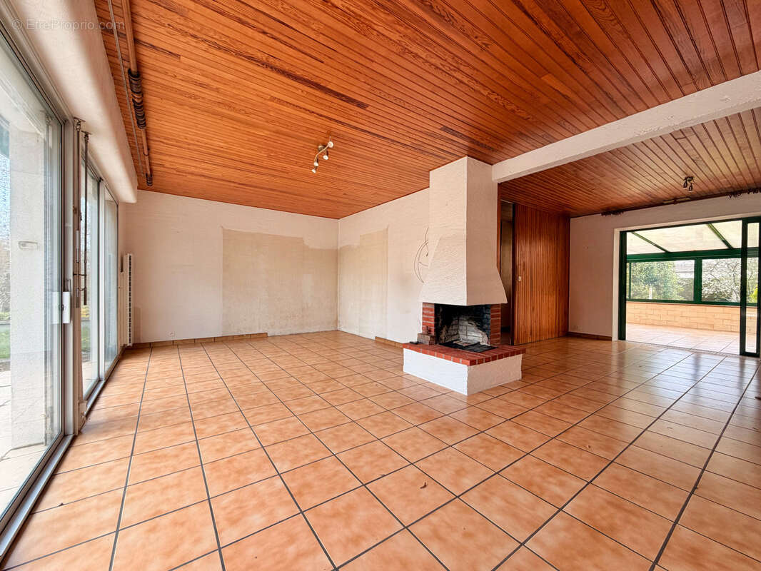 Maison à CAIRON