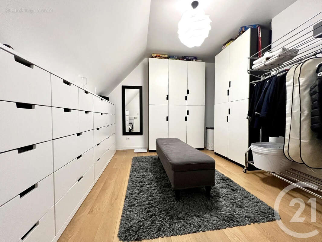 Appartement à FONTAINEBLEAU