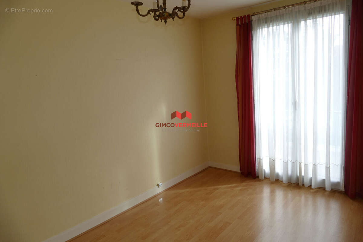 Appartement à RUEIL-MALMAISON