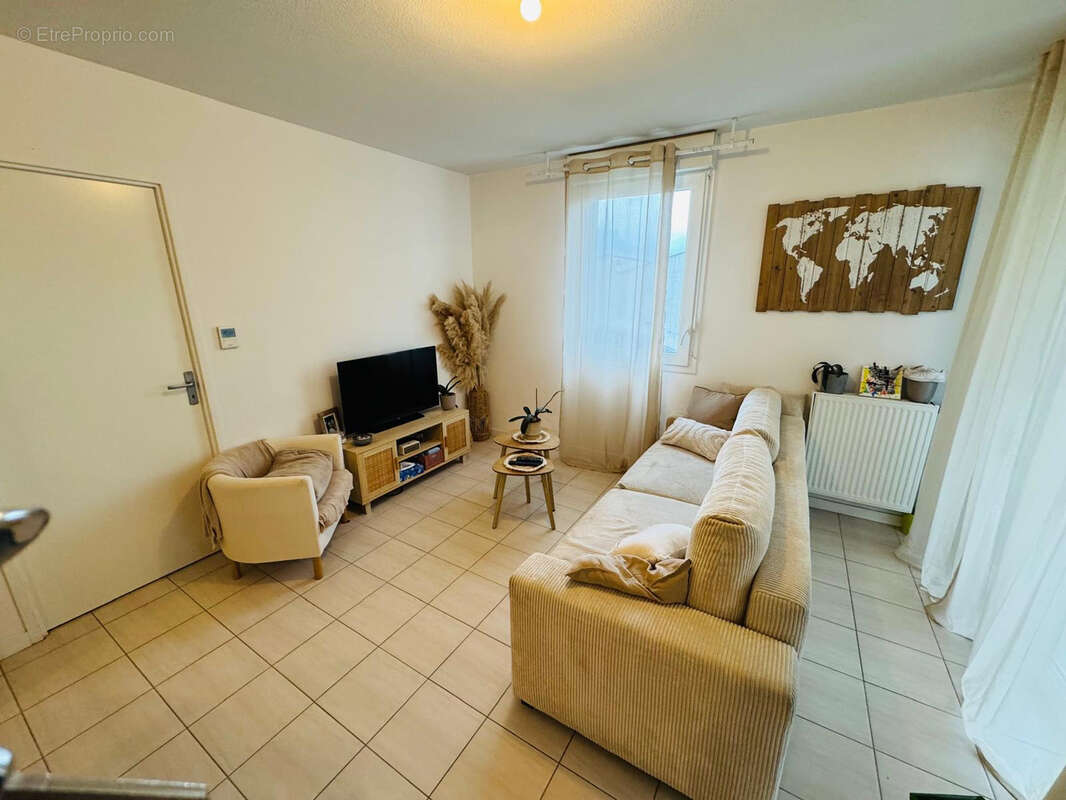 Appartement à SAINT-EGREVE
