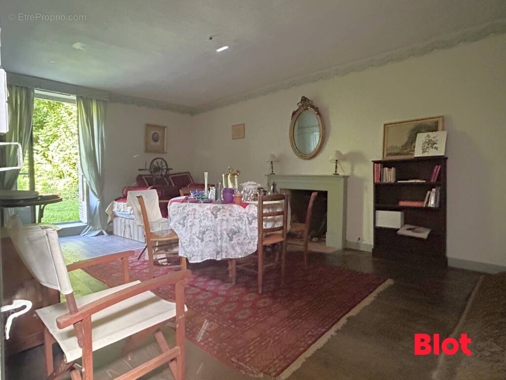 Maison à ERCE-PRES-LIFFRE