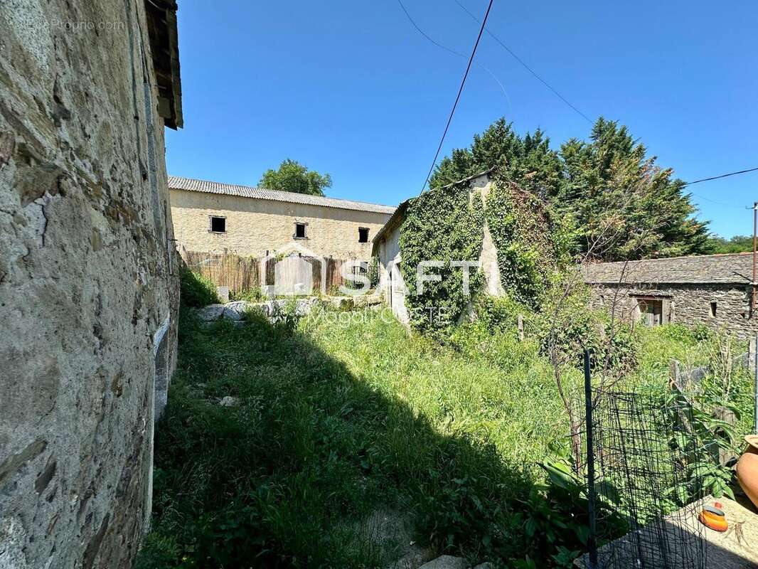 Photo 9 - Maison à SAINT-PIERRE-DE-TRIVISY