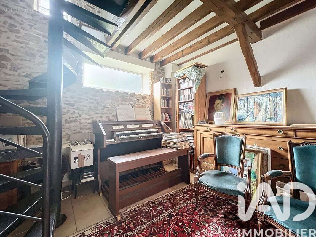 Photo 5 - Maison à VERRIERES-LE-BUISSON