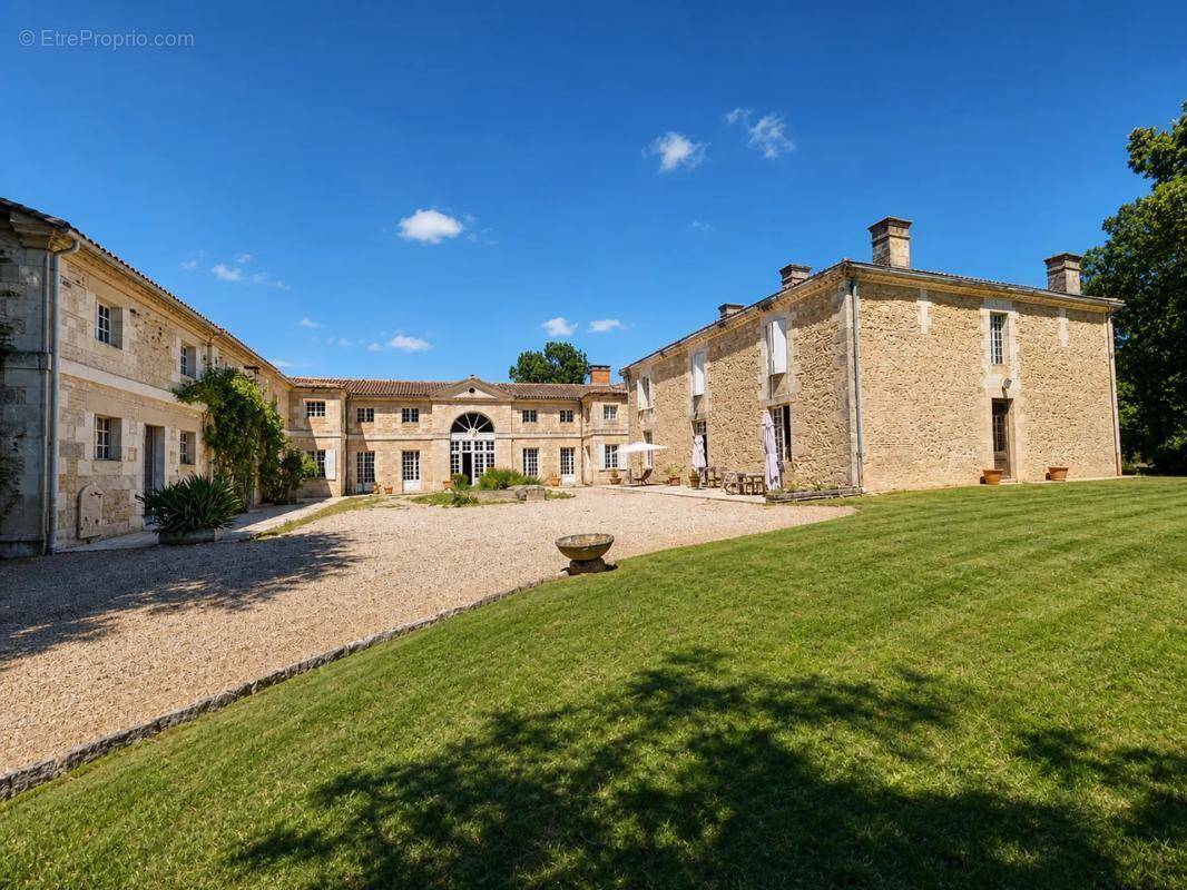 Maison à SAMAZAN