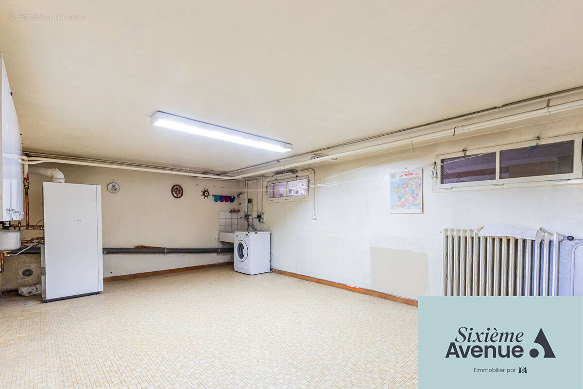 Maison à CHILLY-MAZARIN