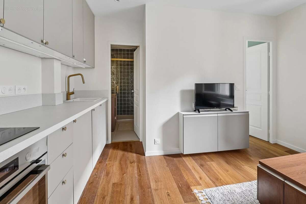 Appartement à PARIS-11E