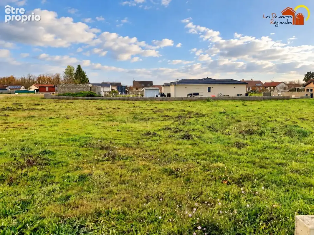 Terrain à bâtir de 915 m² à DIGOIN (71) - photo 4