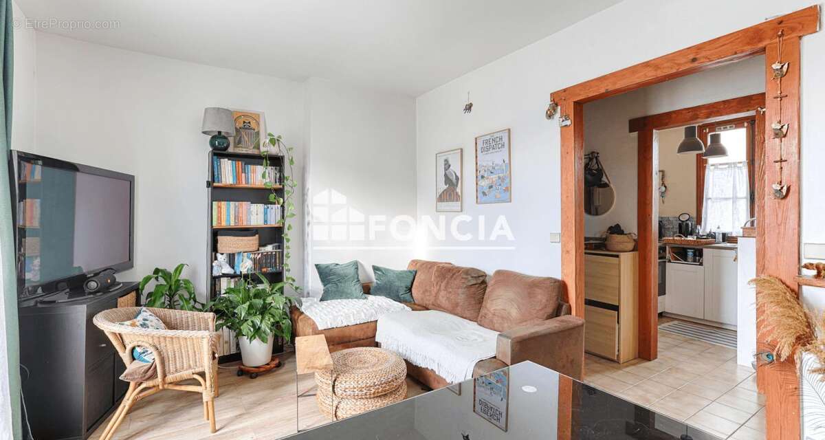 Appartement à COLOMBES