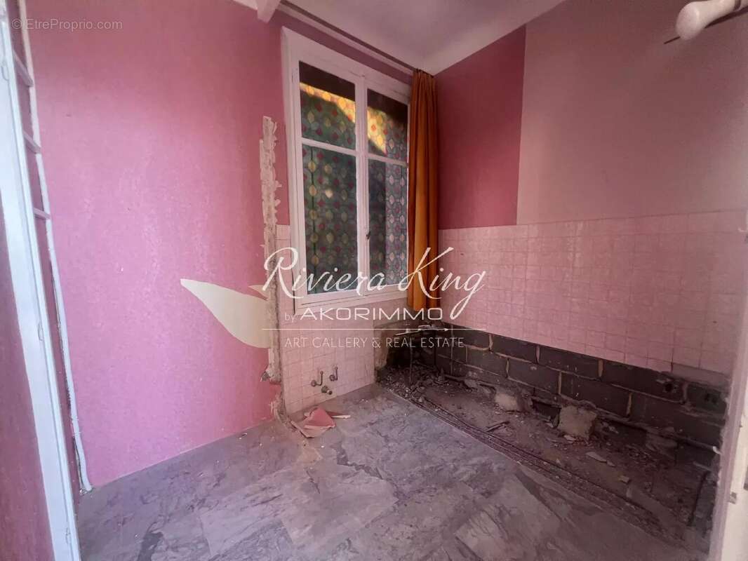 Appartement à BEAULIEU-SUR-MER