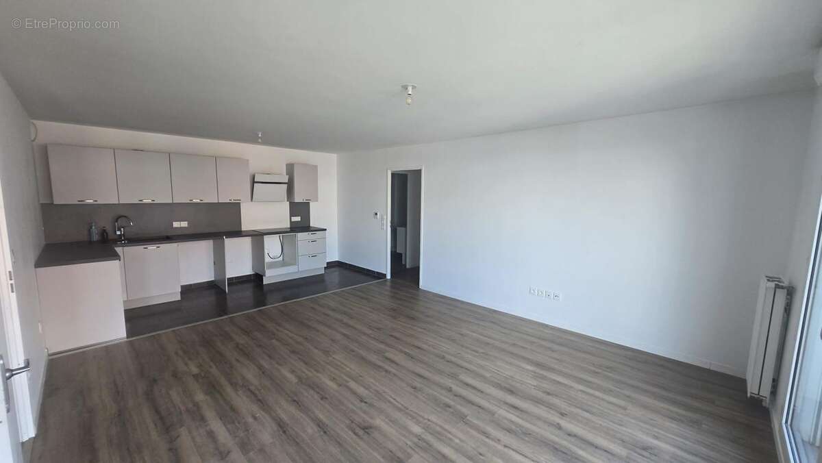 Appartement à COLOMBES