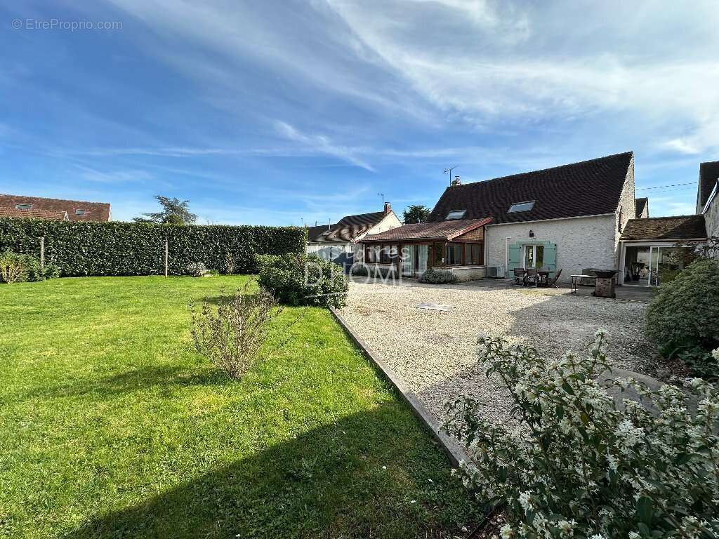 Maison à LA FERTE-GAUCHER