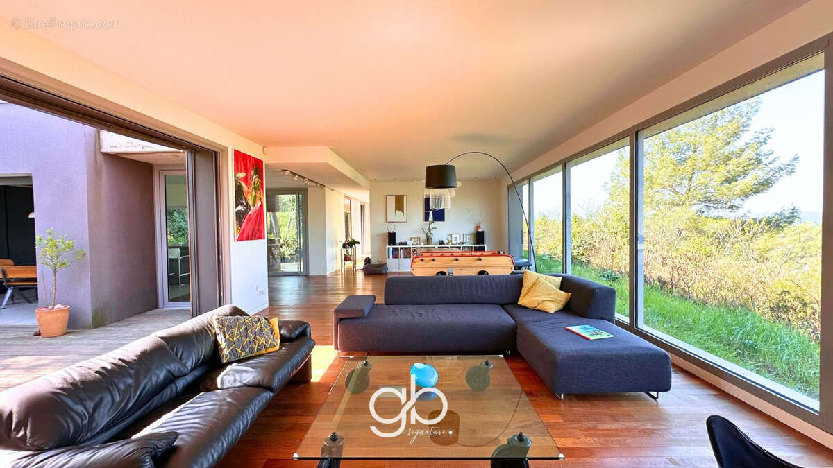 Maison à CASTELNAU-LE-LEZ