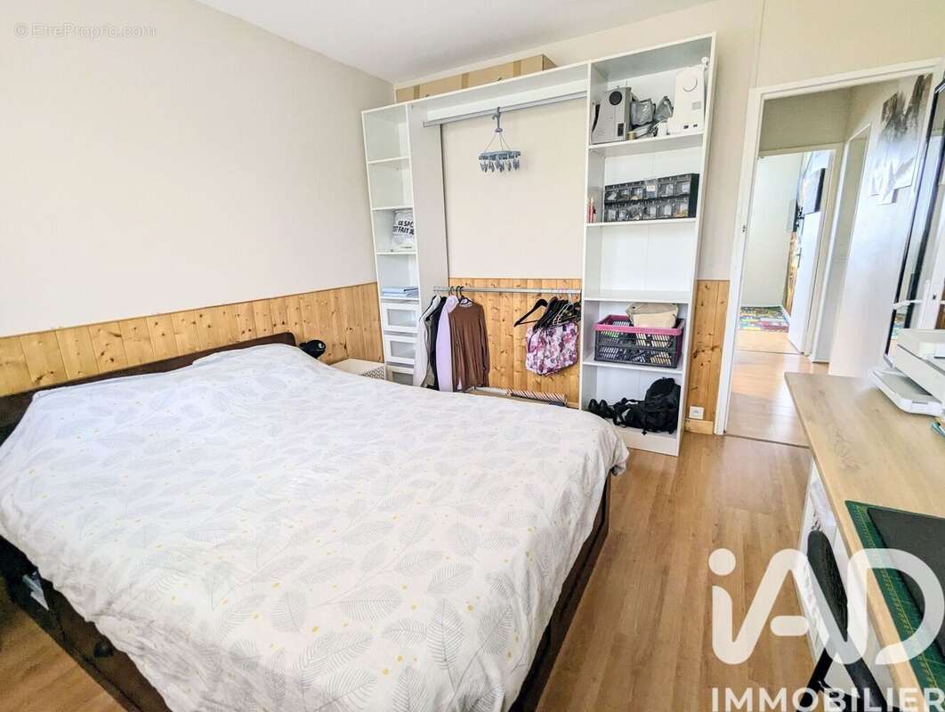 Appartement 63 m² à Saint-Jean-De-La-Ruelle  - photo 9