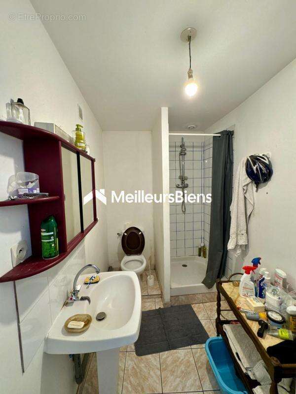 Maison à SAINT-GEORGES-BUTTAVENT