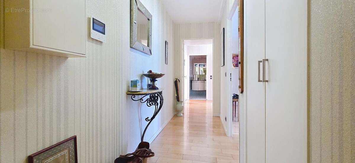 Photo 2 - Appartement à LE CHESNAY