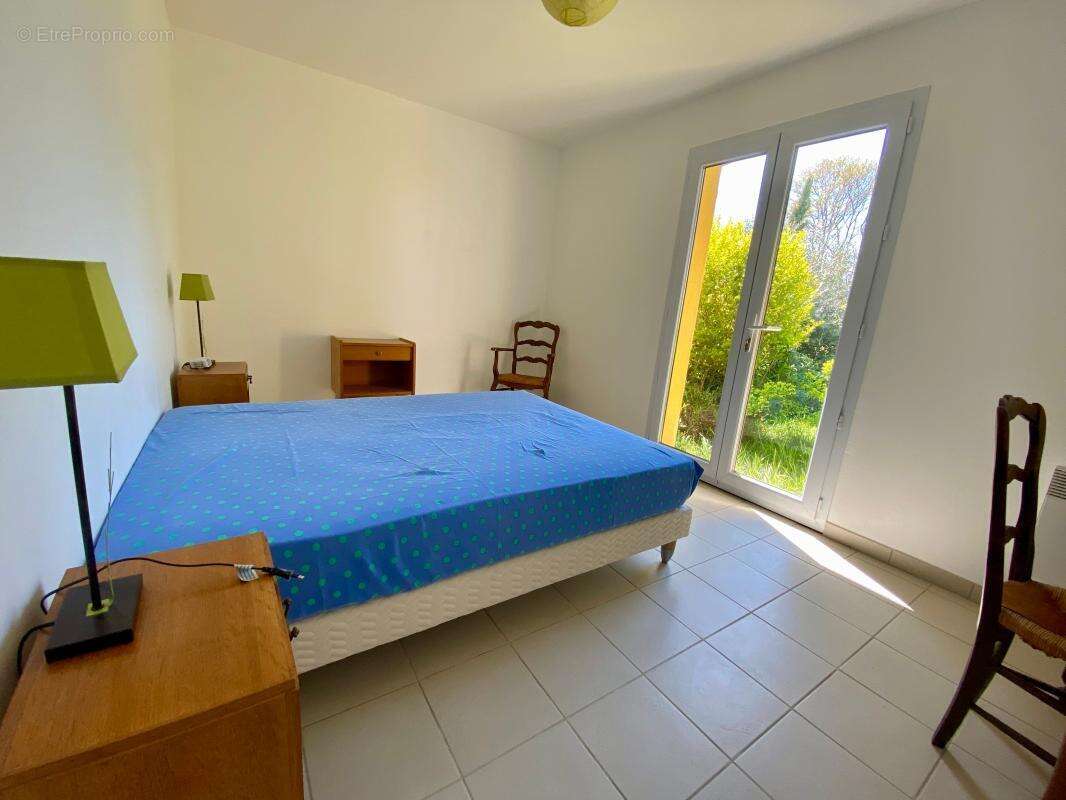 Maison de plain-pied avec piscine proche du Bugue - photo 11