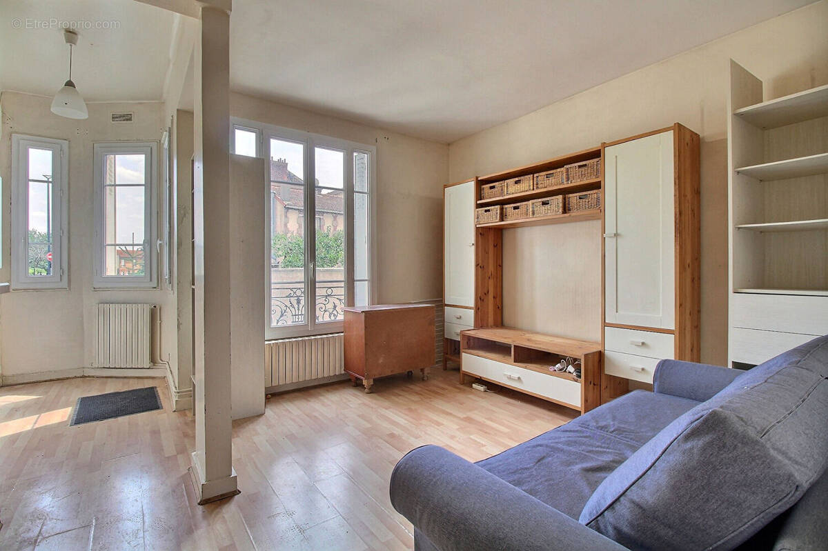 Appartement à COLOMBES