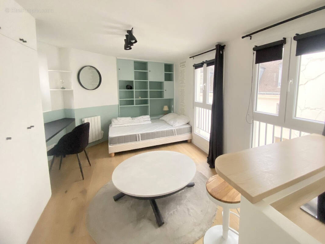 Appartement à PARIS-6E